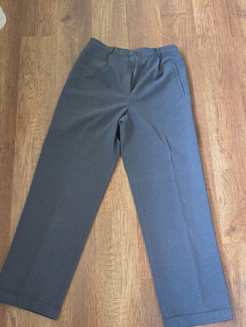 Vintage 80's Tailored Pleated Straight-Leg Trousers — Gray